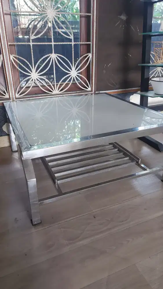 Meja Keramik Persegi Modern Stainless Mulus