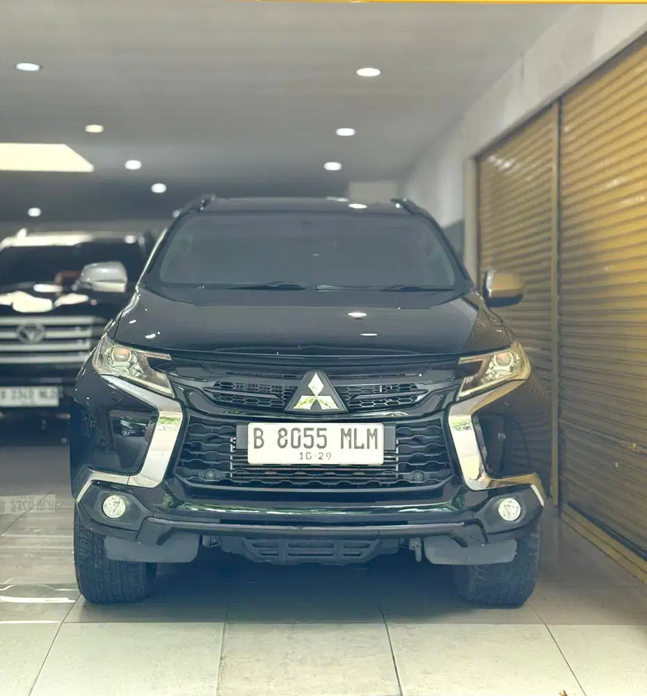 MItsubishi Pajero Dakkar Rockford Diesel 2019 November Hitam Metalik