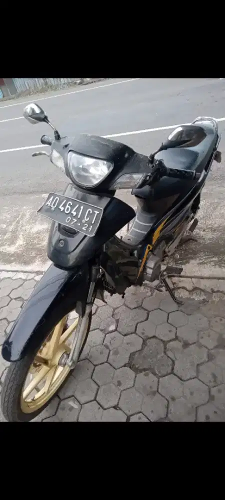 Shogun th 2002 mesin bagus sehat siap kerja