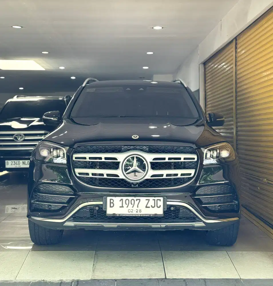 Mercedes GLS 450 AMG 2023 February Automatic Hitam Metalik Vieta Motor