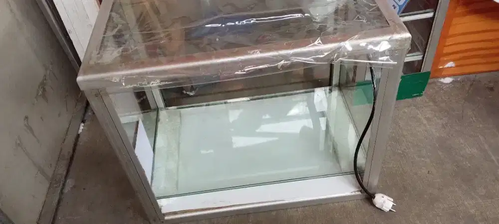 Dijual Etalase Jualan