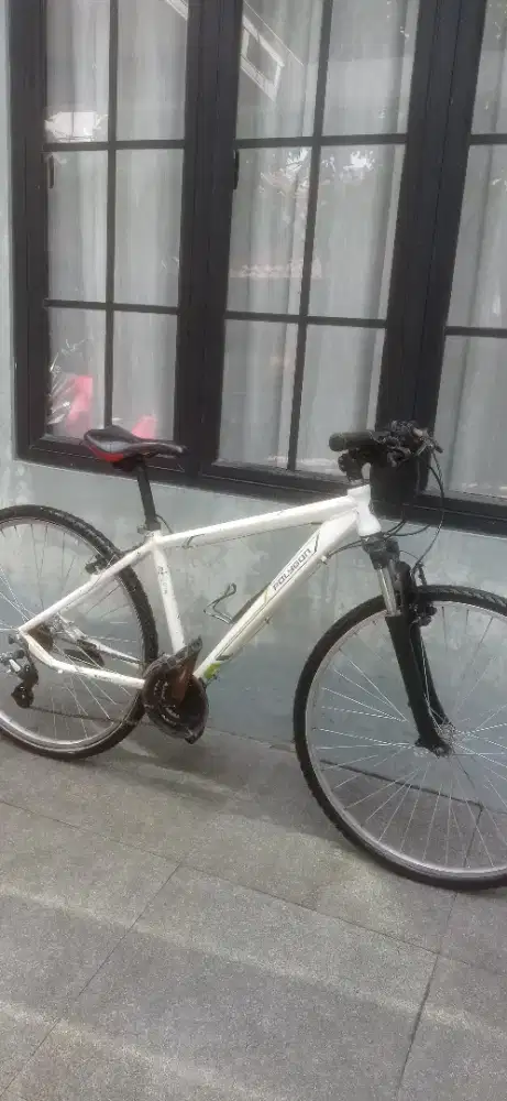 sepeda polygon Heist 1.0 alloy 700c commuter gravel kalcer