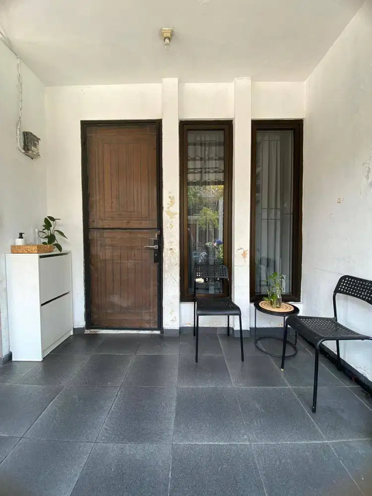 Dijual Rumah 1,5 Lt SHM 5 Menit ke BxChange & Stasiun Jurangmangu