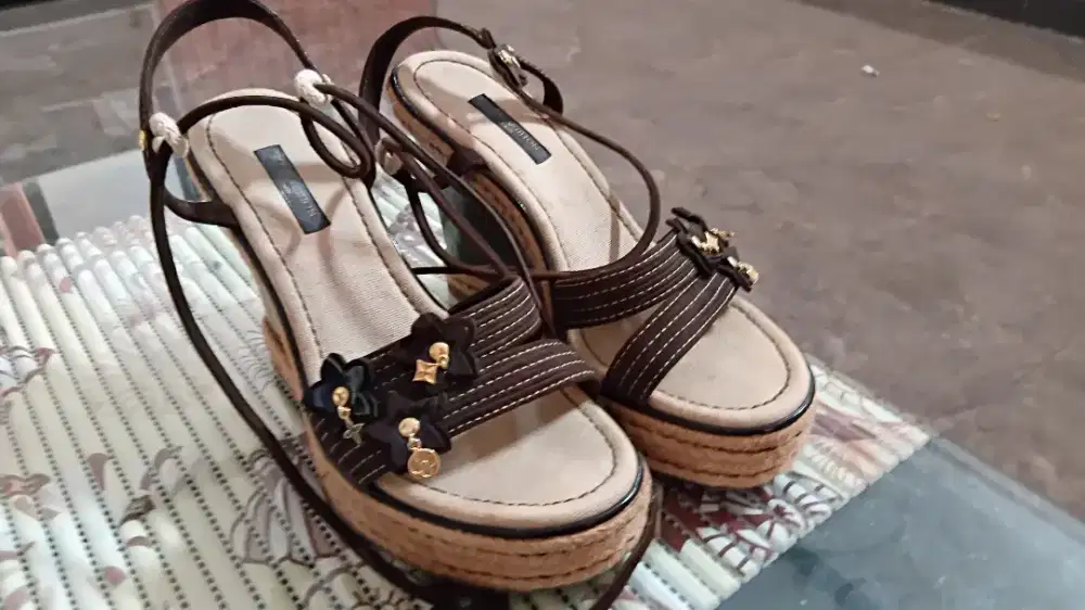 Espadrille Louis Vuitton Wedge