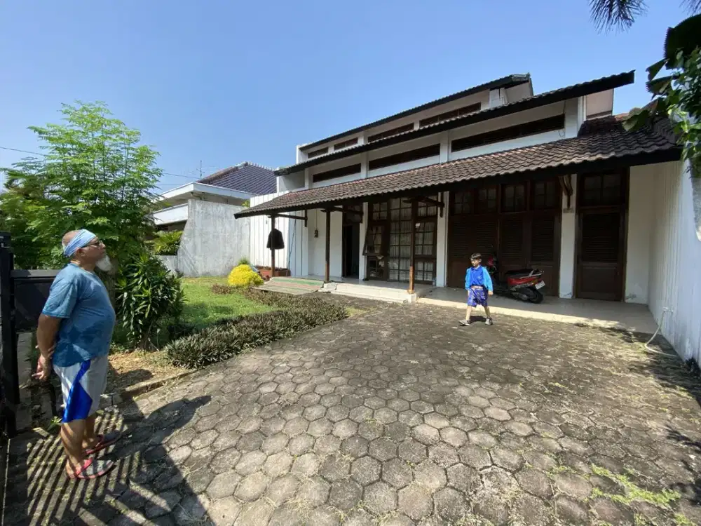 Rumah hitung tanah di banyumanik srondol wetan dekat rumah sakit banyumanik sukun