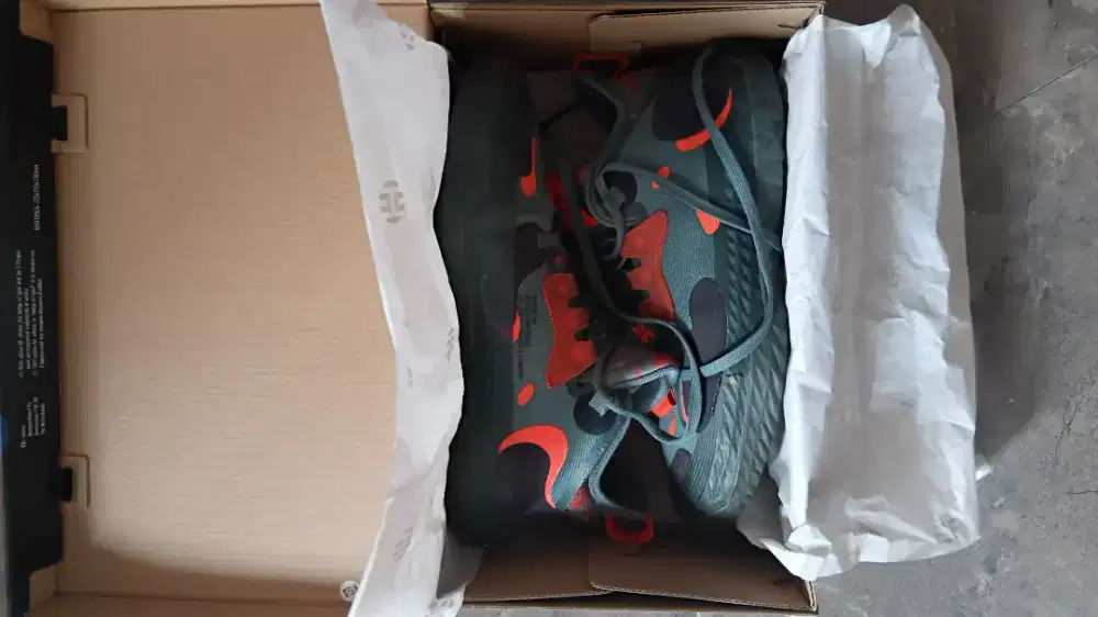 Adidas Harden Volume 5