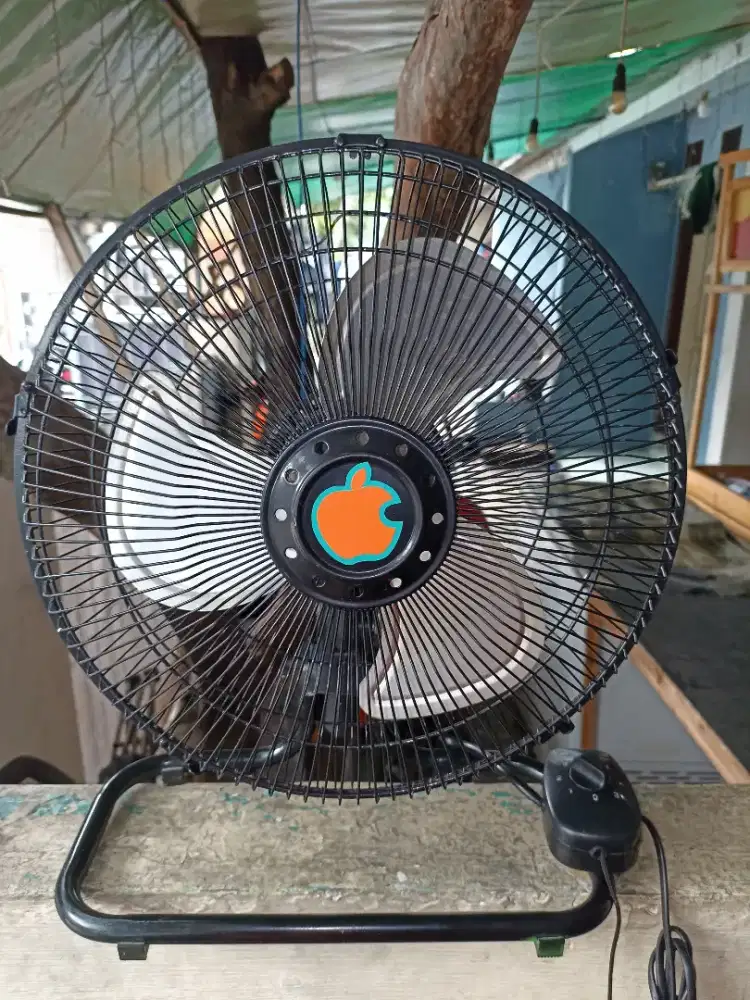 Kipas Angin  tornado 2 in 1 Cosmos 14 Inchi normal super kuenceng