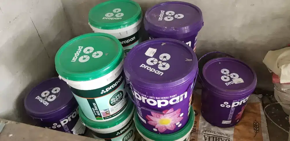 DI JUAL CAT BARU KELEBIHAN RUMAH PRIBADI