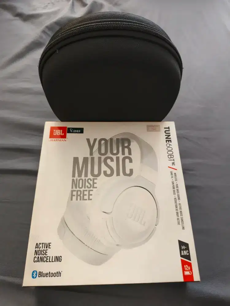 Headphone JBL TUNE 600 BTNC