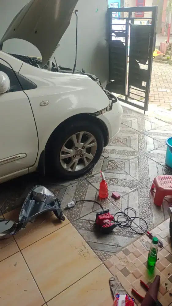 Moles headlamp mobil