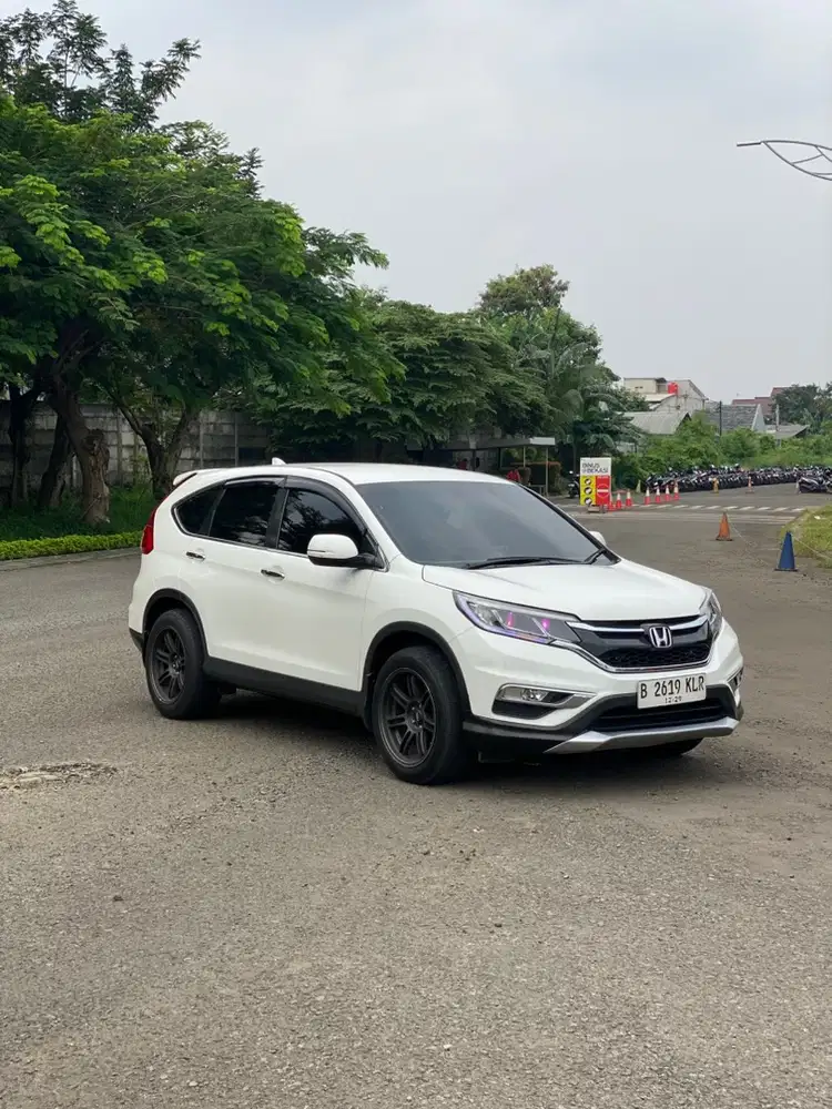 Honda CR-V 2015 Bensin