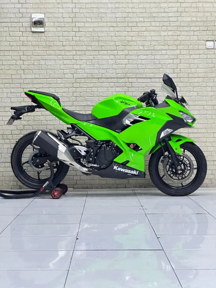 TERMURAH‼️ Kawasaki Ninja 250 New FI Pmk 2019 Hijau Favorit
- mustika