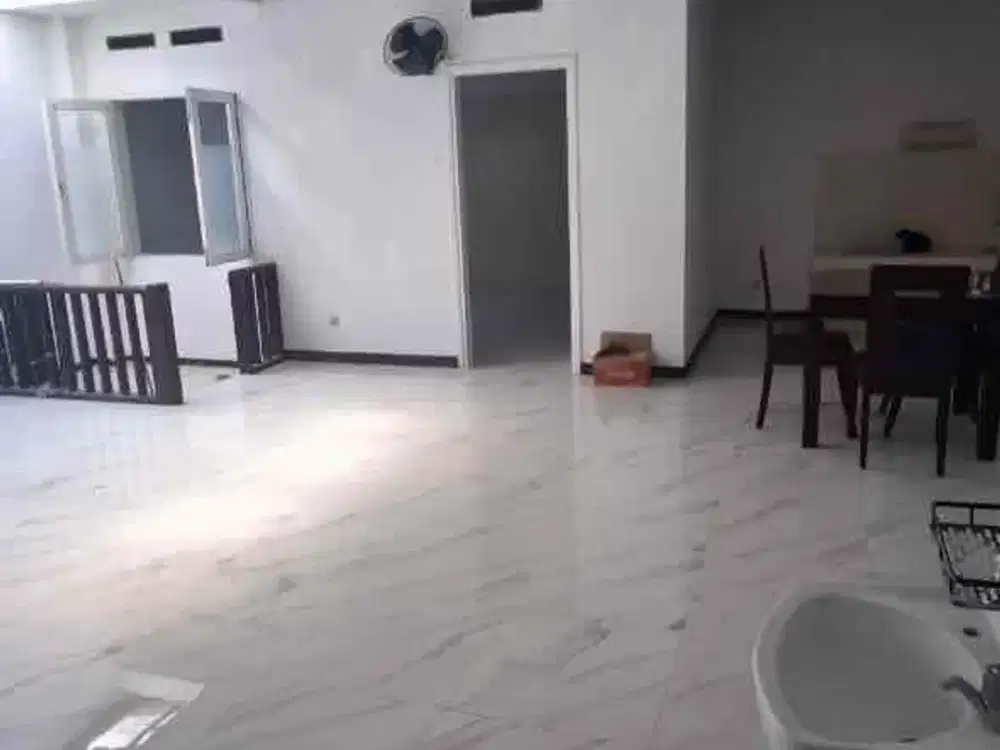 DISEWAKAN RUMAH SIAP HUNI DI KOTA BARU PARAHYANGAN PADALARANG BANDUNG