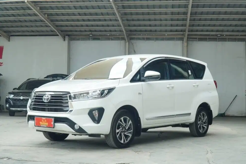 Toyota Innova 2.0 G Matic Bensin AT 2021 Putih Inova reborn DP minim