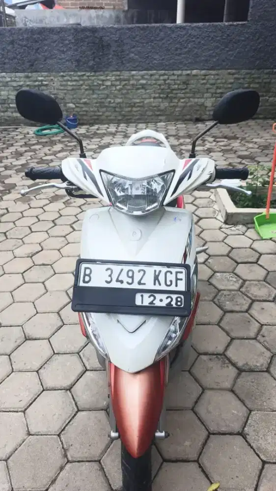Di Jual Motor Mi J Tahun 2012