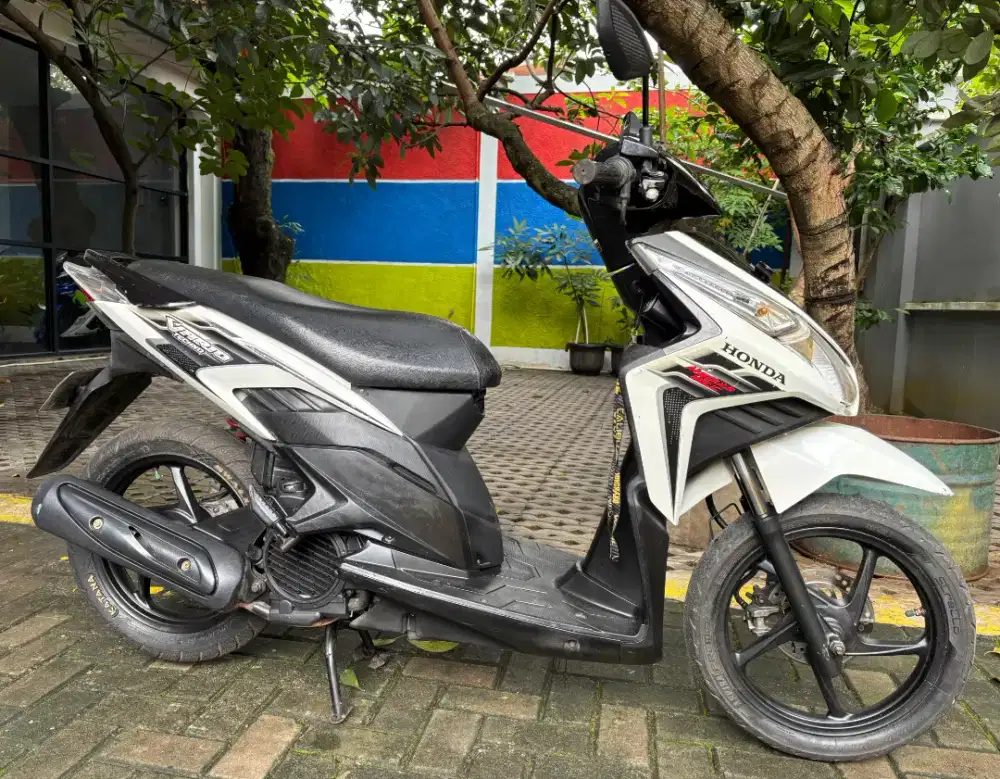 Honda Vario tekno karbu
