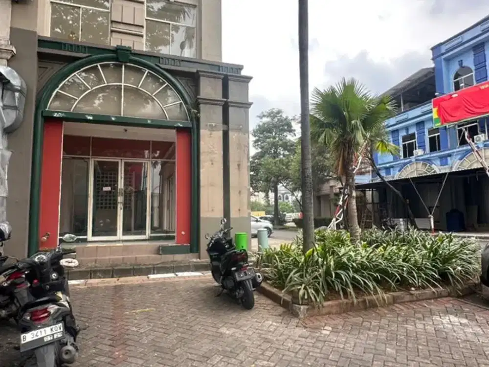 Disewakan Ruko Hook Pinggir Jalan Utama Di Grand Galaxy Bekasi