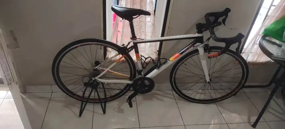 Sepeda road bike polygon s3 size S