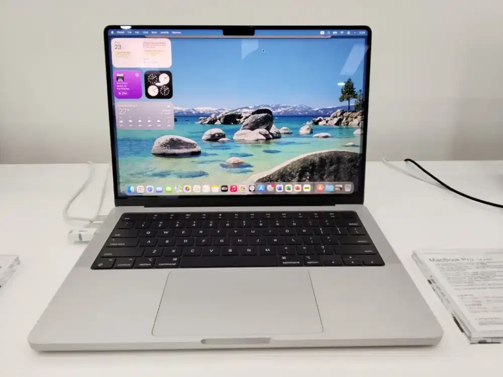 MacBook Pro M4 Pro (14 inci)