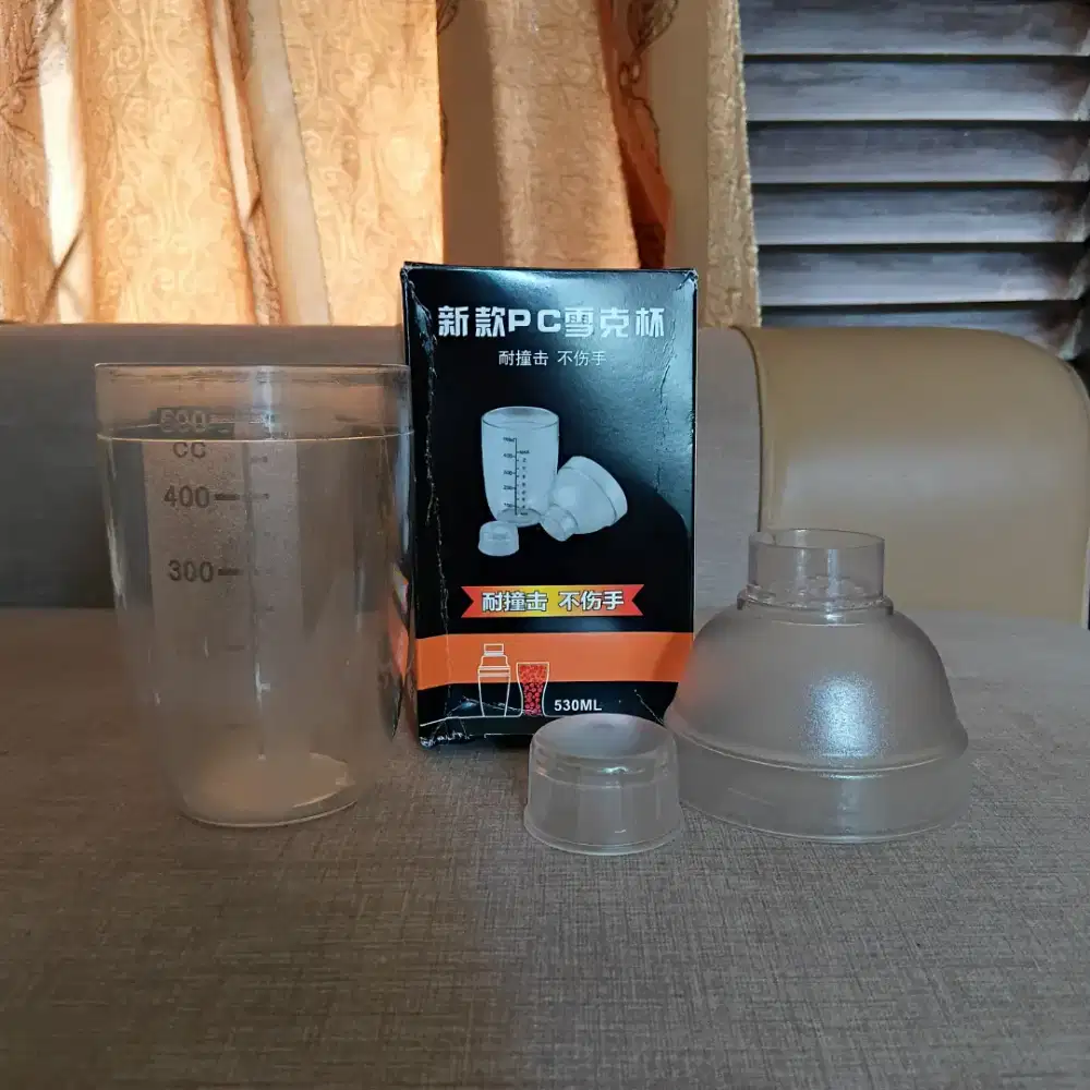 Shaker Minuman Plastik 500 ml /Cooktail Shaker Transparan / Pengocok