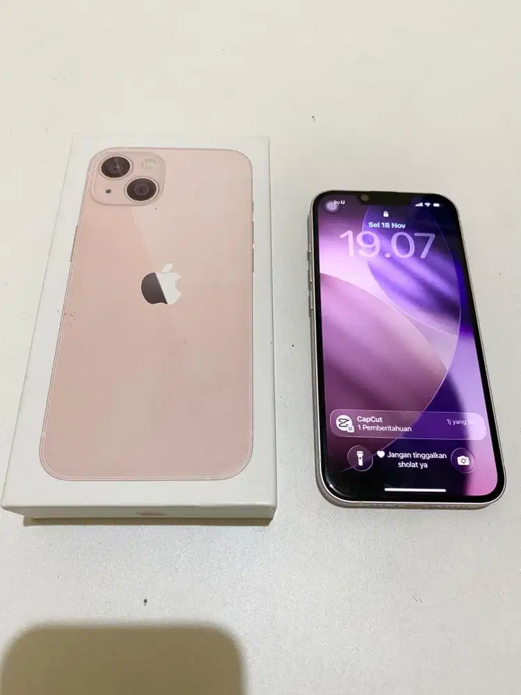 Dijual iPhone 13 128 GB PINK - Second Pemakaian 1 Tahun. Mulus!