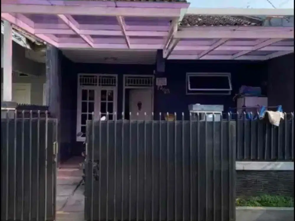 Rumah Siap Huni Lokasi Strategis Dekat Stasiun Serpong Tangsel