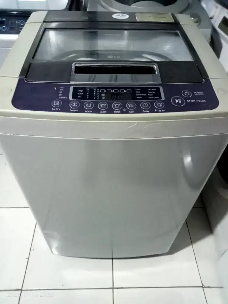 Mesin cuci LG otomatis 7kg siap pakai