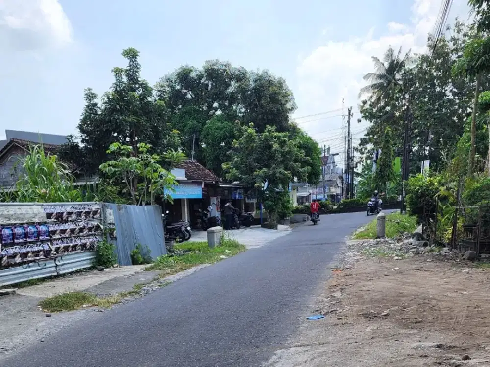 Dekat Stadion Maguwo, Peruntukan Homestay, Jalan 6 Meter