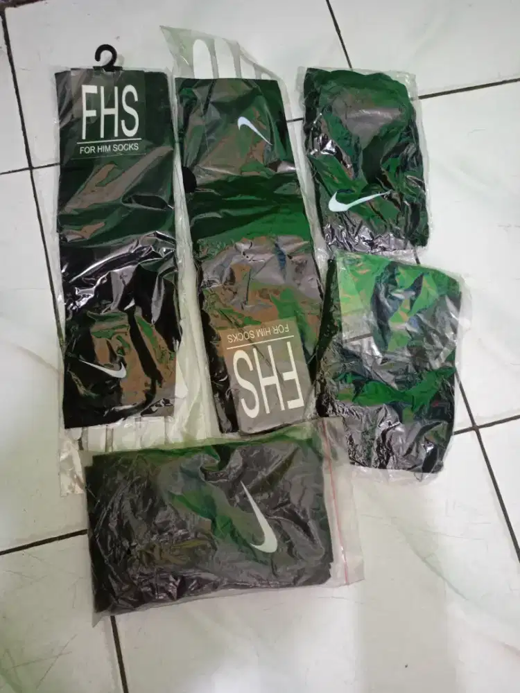 Manset tangan HITAM POLOS