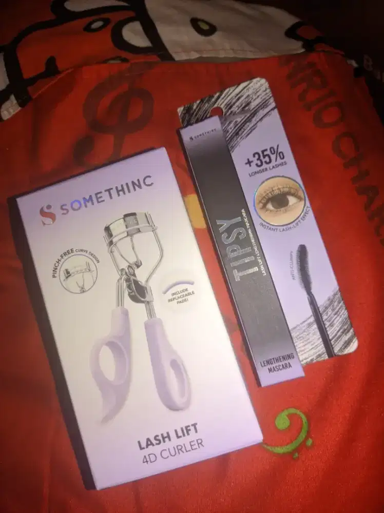 something mascara & eyelash clippers