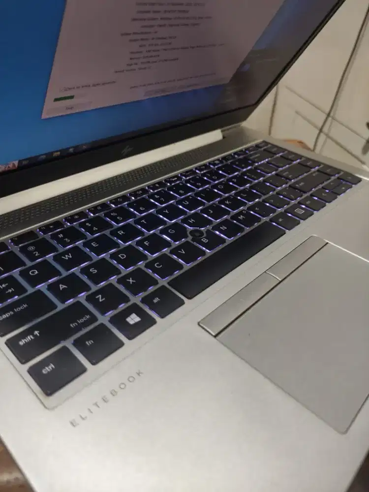 A1265 Laptop HP Elitebook 745-G6 Ram 8gb SSD 256gb AMD Ryzen 7pro