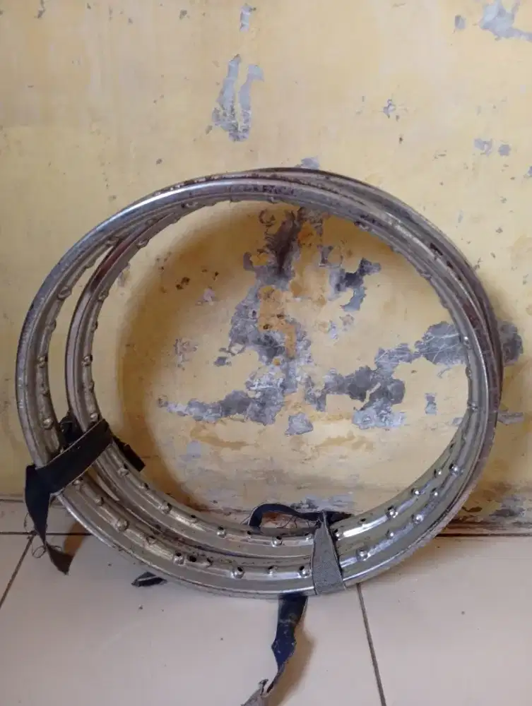 Velk bekas uk 17x1,40