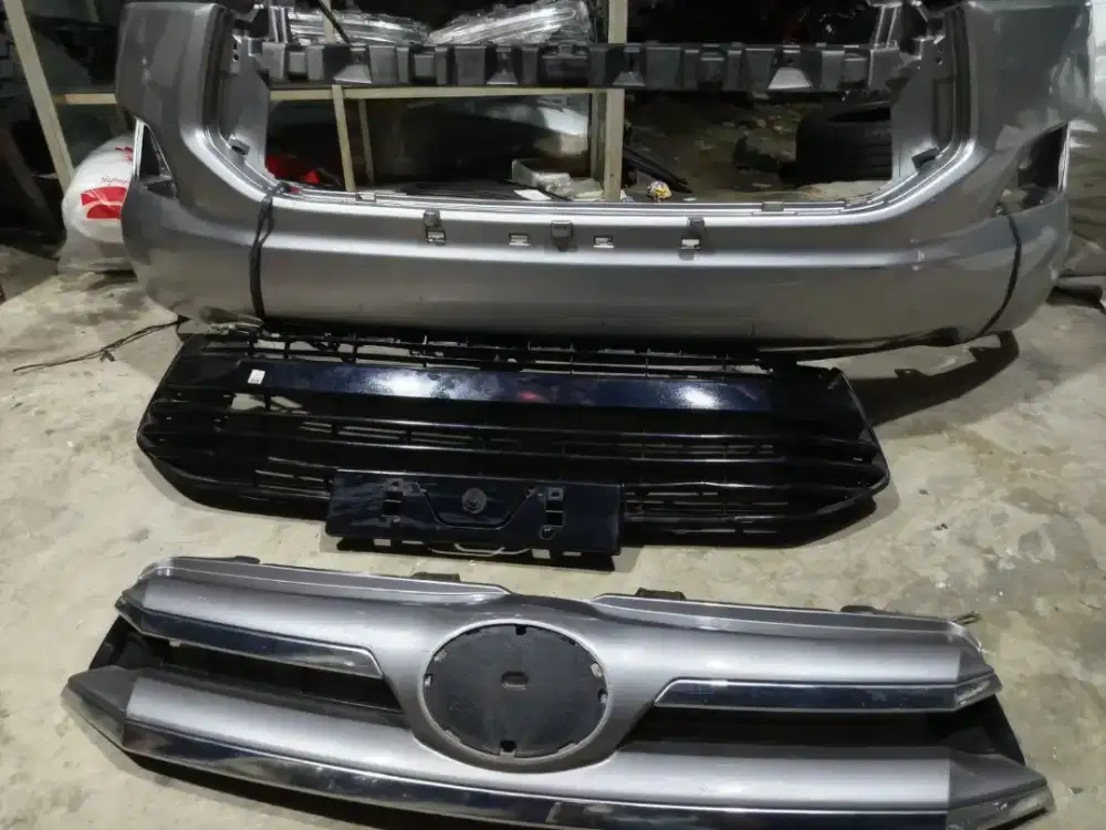 Bumper & grill Inova reborn 2017