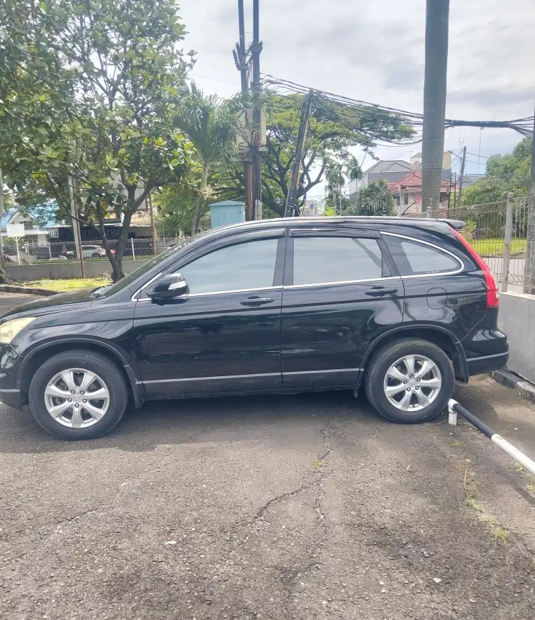 Honda CR-V 2010 Bensin