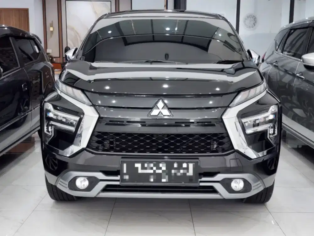 Tdp 35 new xpander ultimate 1.5 hitam 2021 full orisinil surabaya