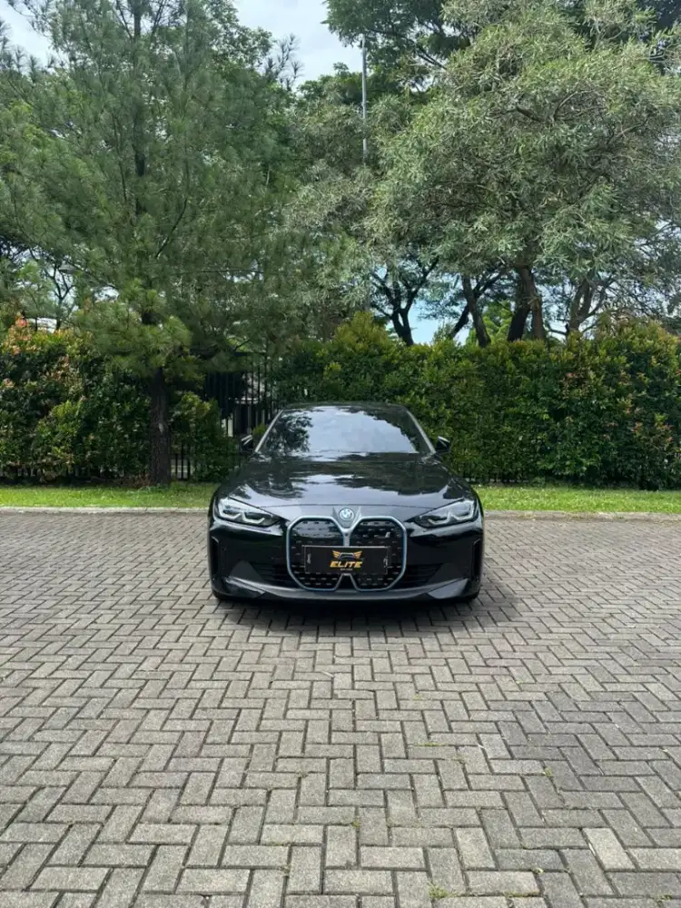 BMW i4 eDrive35 2024