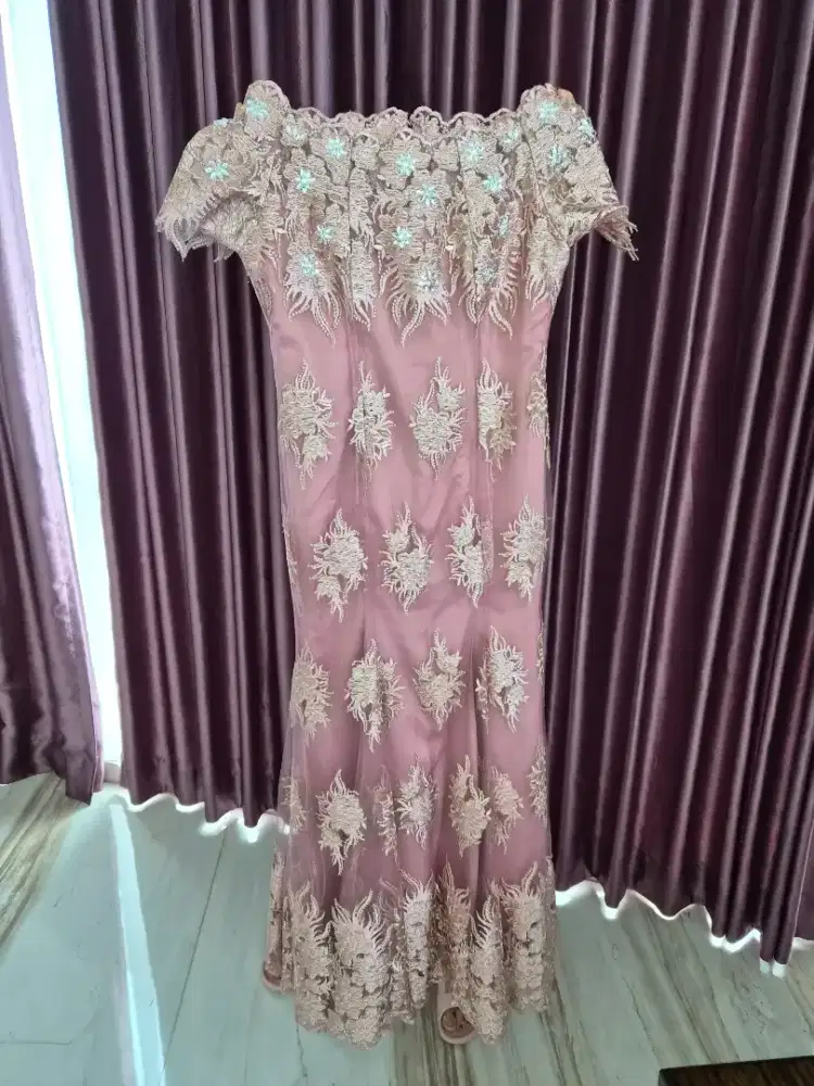 Gaun Pesta Mermaid Pink