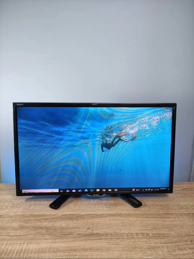 TV Sharp Aquos 24 Inch 2T-C24D11 | LED HD HDMI USB | Kondisi Normal Mi