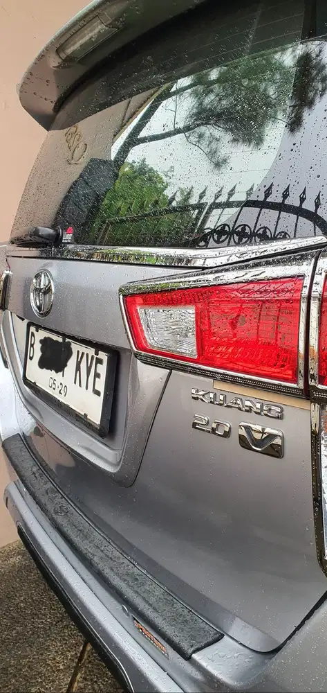 Kijang Innova Reborn AT Bensin 2018 Tipe V