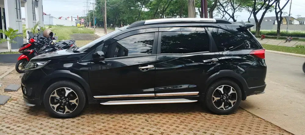 Honda BR-V 2016 Over kredit