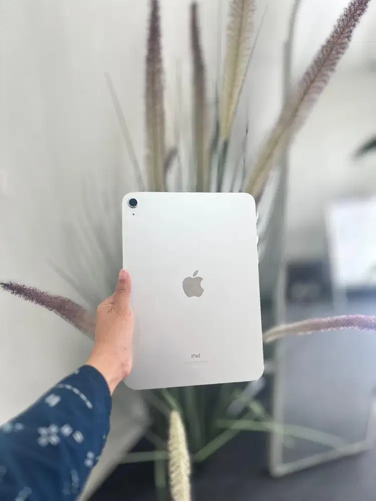 Ipad gen 10 64 gb ibox wifi only fullset terima tuker tambah/kredit