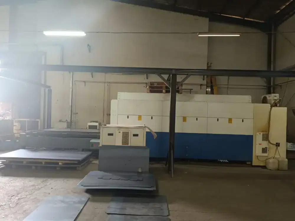 Mesin Laser Cutting metal