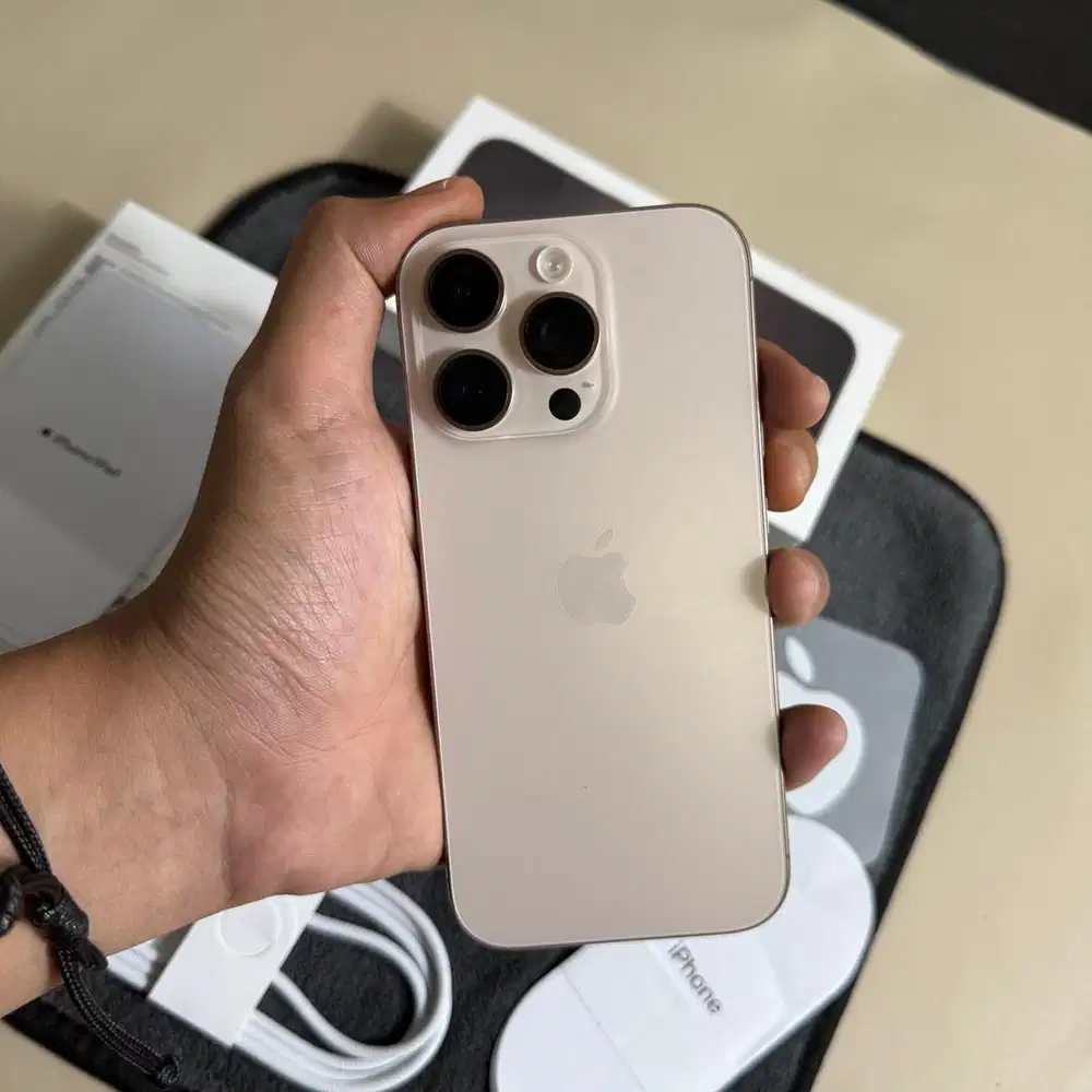 Iphone 16 pro 256gb bh100 cc1 garansi on nov 2026