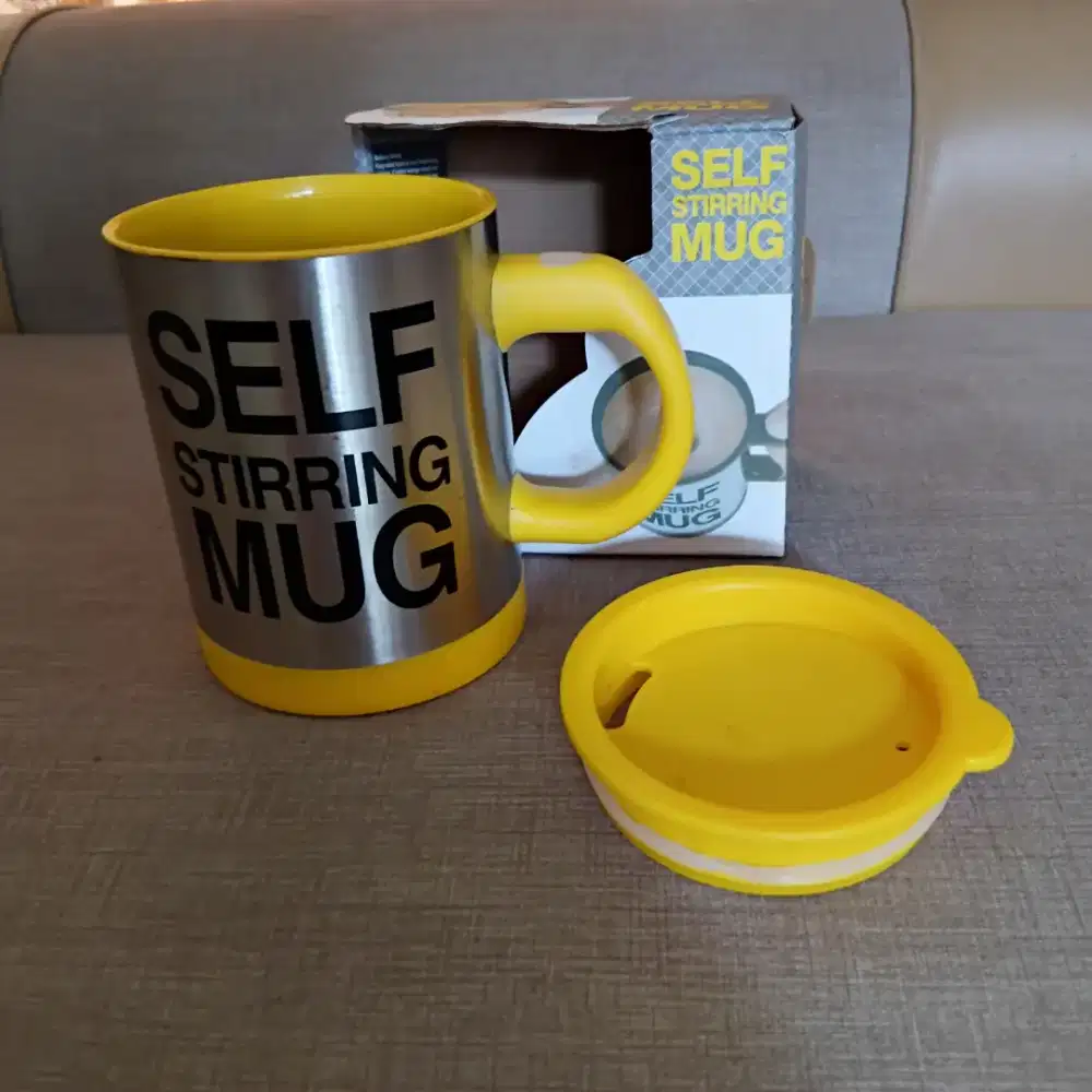 SELF STIRRING MUG Gelas Mixer Pengaduk Air Kopi Susu Jus Minuman