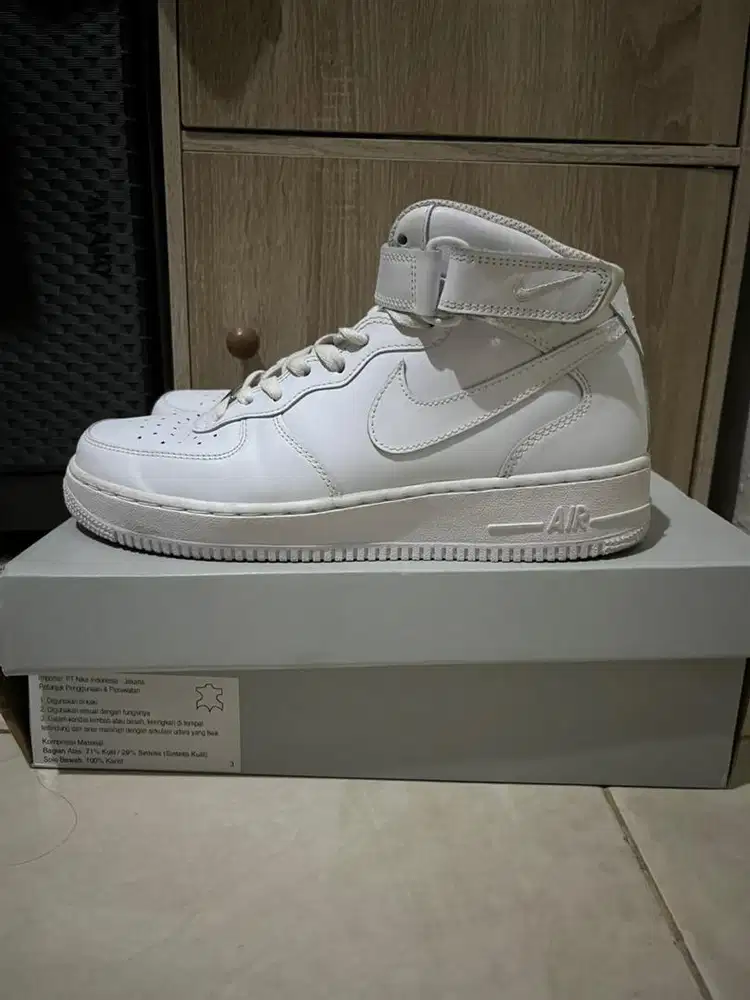 Nike Air Force 1 Mid Triple White