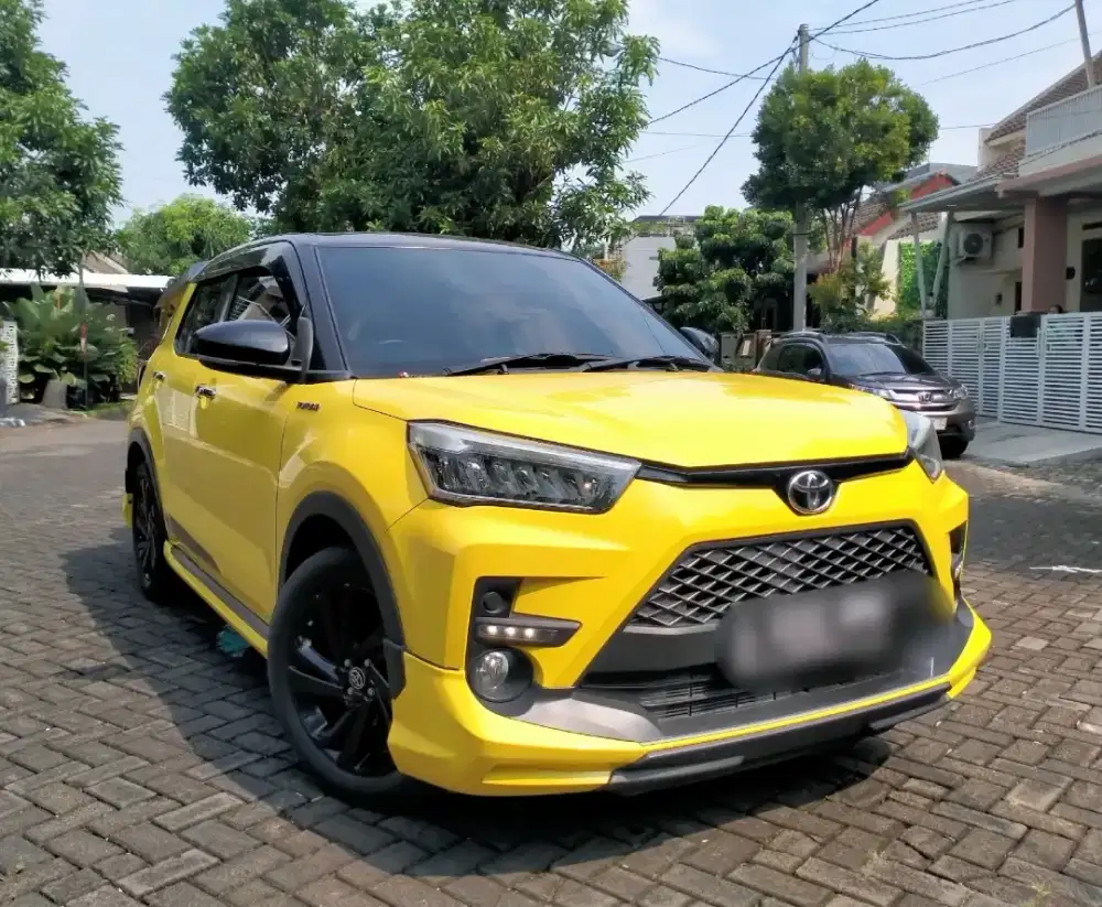 Toyata Raize 2021 Two Tone KM asli masih rendah warna langka