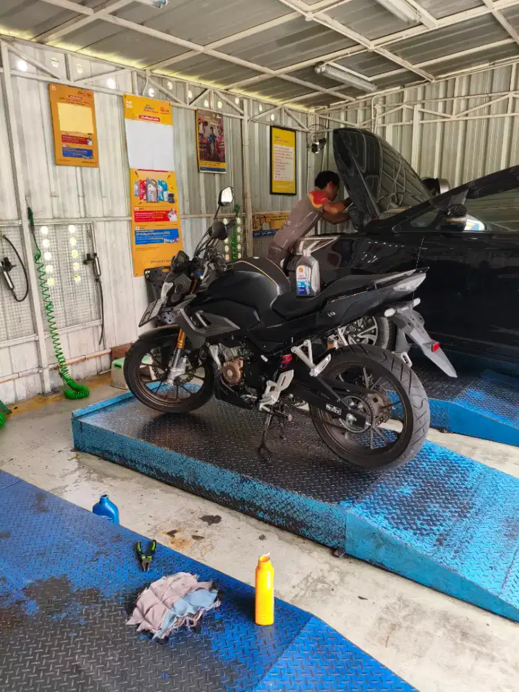 Honda CB150R StreetFire V4 Spesial Edition