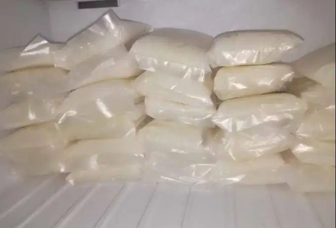 100 liter susu kambing etawa murni 100% kemasan sachet 200ml siap jual