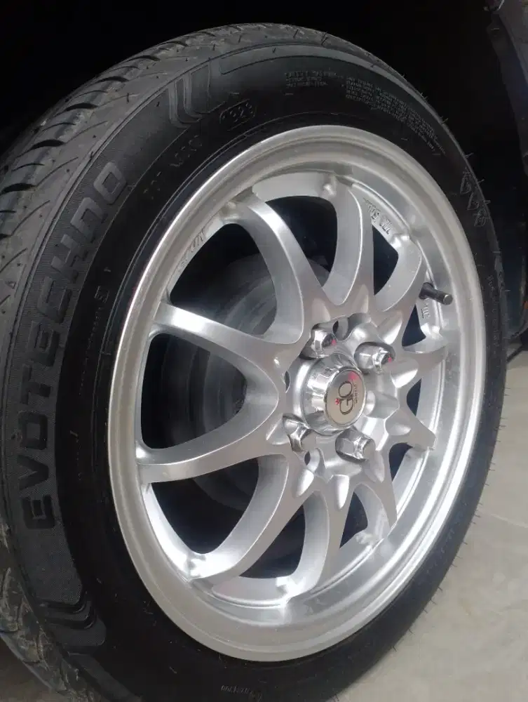 JUAL VELG R14 GIO WHEELS