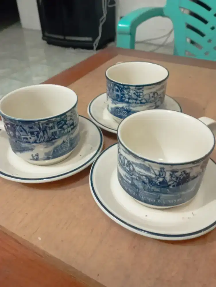 6 pcs cangkir + piring tatakannya merk sango asli bagus tebal unik